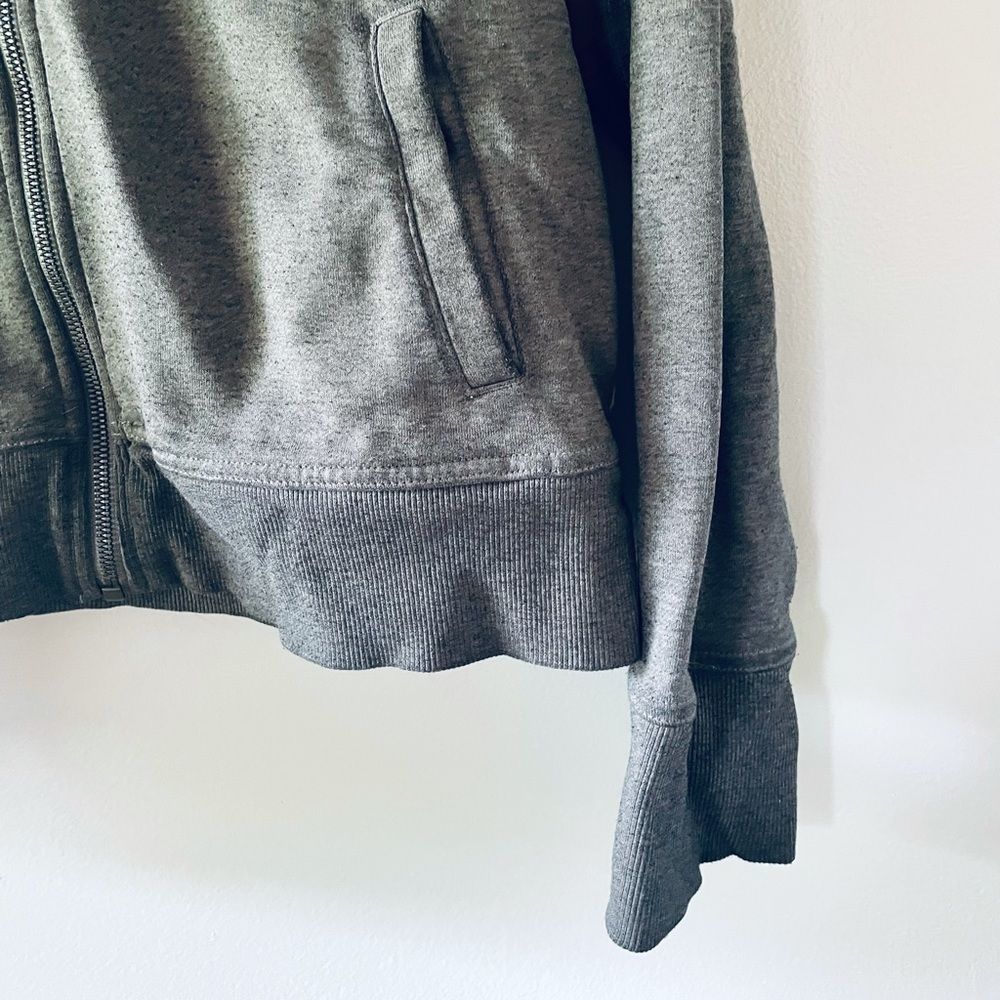 Converse  - Picture 4 of 5